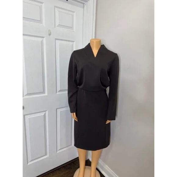 OGL Elevated V-Neck Midi Dress L Gray Long Sleeve Cinched Softtrine NWT - Picture 2 of 10